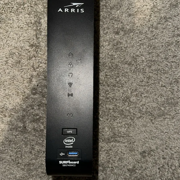 Arris Wi-Fi router with a charger